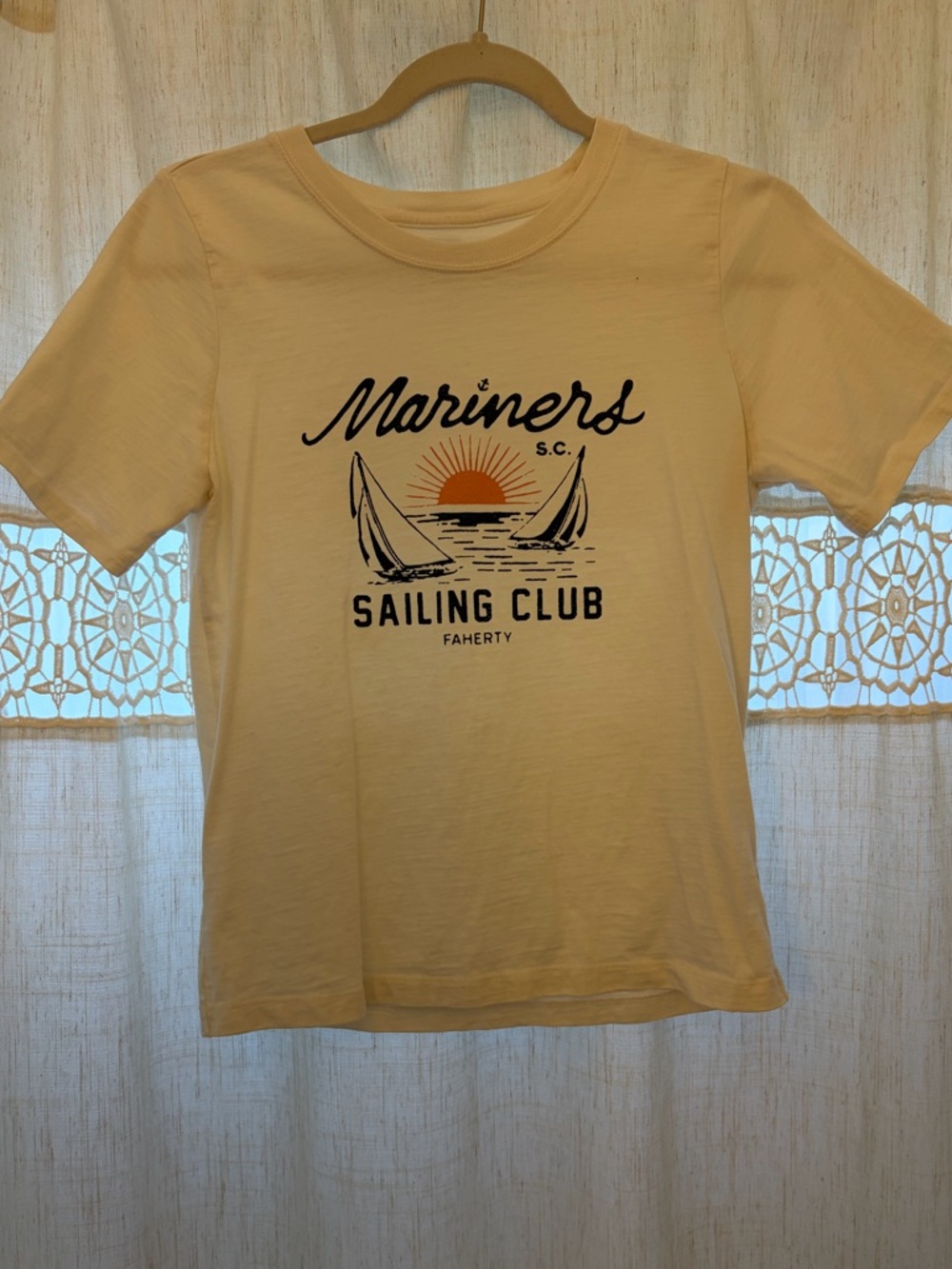 Faherty Cream Mariners Sailing Club Graphic Tee